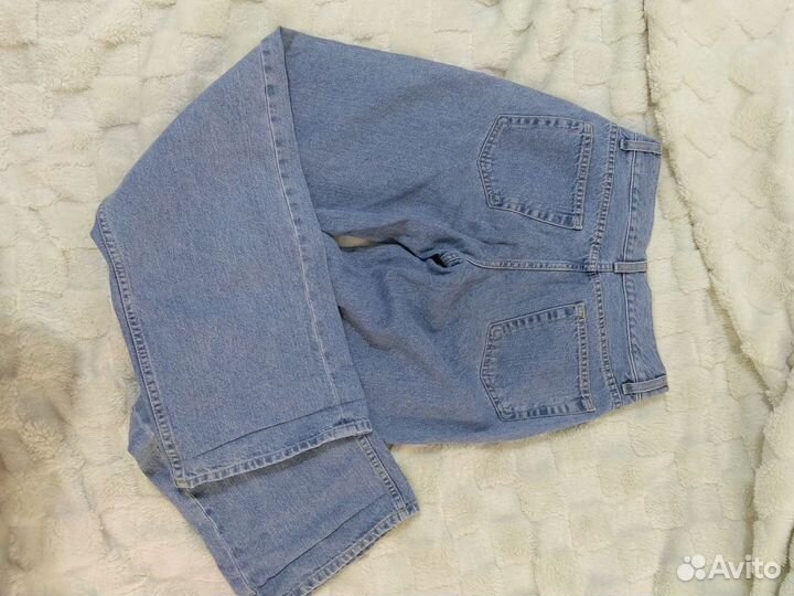 Джинсы широкие