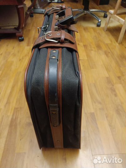 Чемодан куплен в германии 70 х h50 х 20