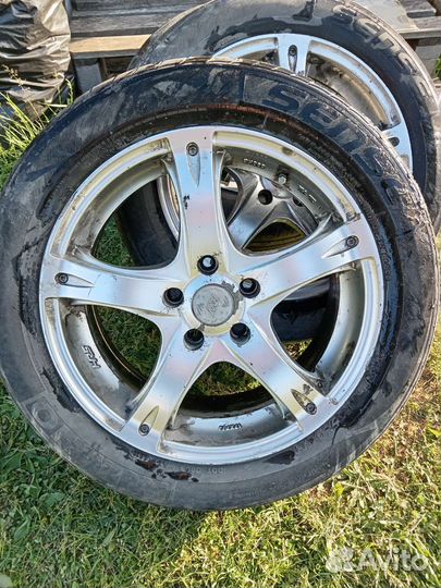 Kumho Sense KR26 215/55 R17