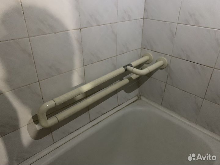 Поручень для маломобильных людей (для помещения)