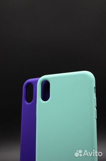 Силиконовый чехол c логотипом на iPhone X XS