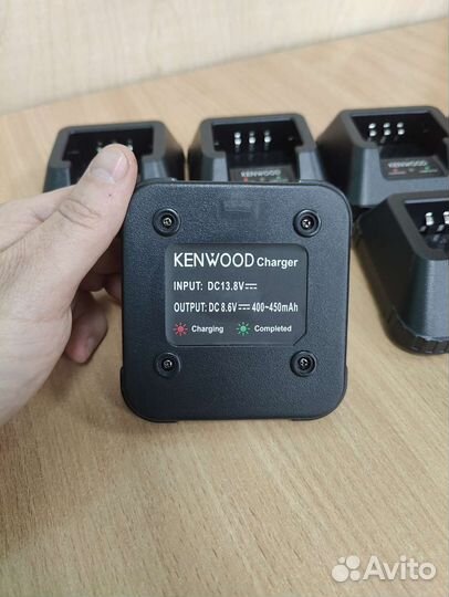 Зарядное устройство Kenwood TK-UVF8 и TK-F8 стакан