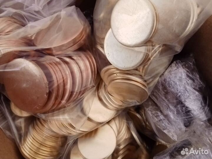 Заготовки для чеканки сув.монет и жетонов