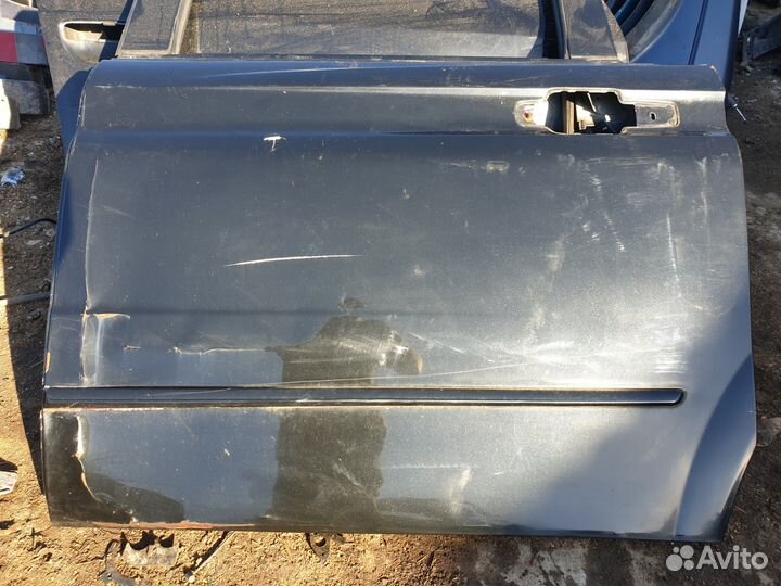 Дверь задняя левая ssangyong actyon sport 1 черная