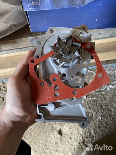 Помпа renault logan