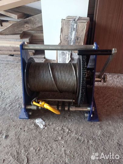 Лебёдка ручная Дина-2