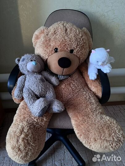 Плюшевый медведь