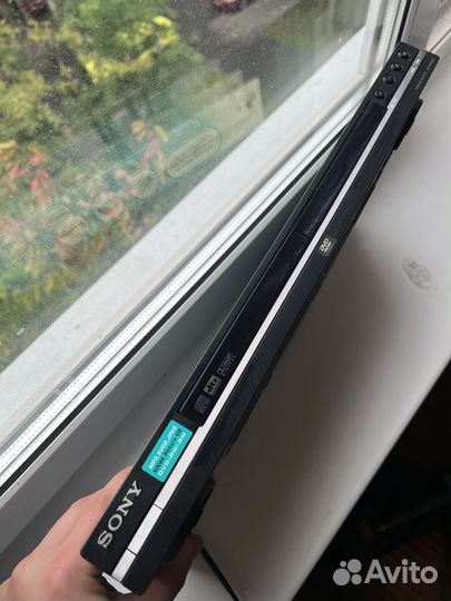 DVD плеер видеомагнитофон Sony DVP-NS355