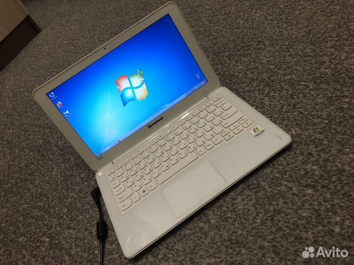 Lenovo s206