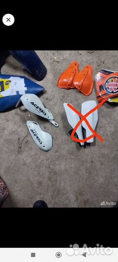 Пластик на мотоцикл эндуро разный