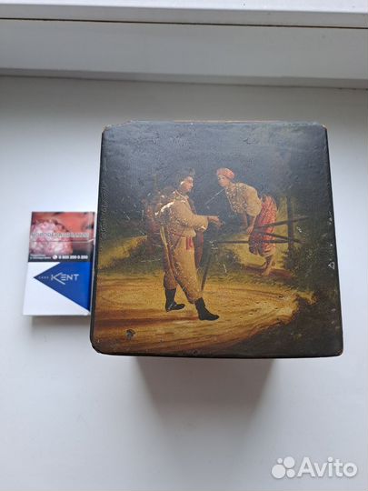 Старинная банка из под чая