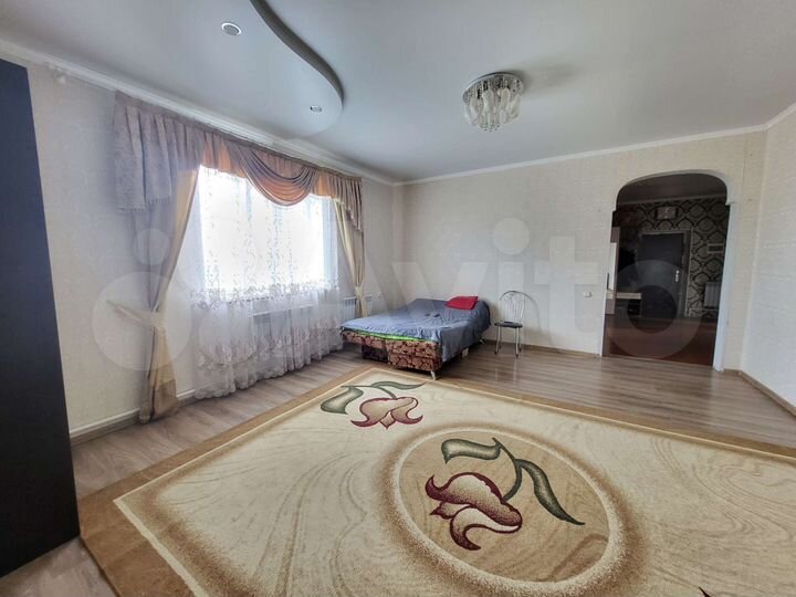 Дом 107 м² на участке 9,5 сот.