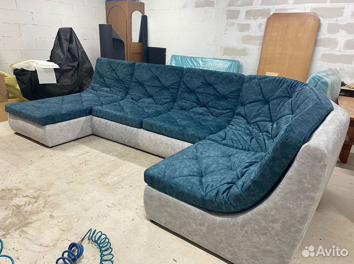 Большой угловой диван / диван кровать
