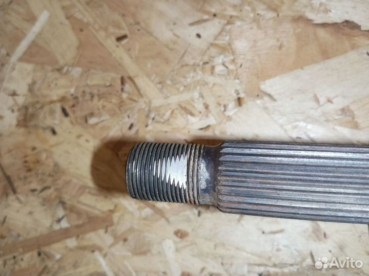 Привод правый (шрус) mitubishi carisma