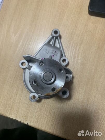 Помпа на Hyndai Getz 1,4