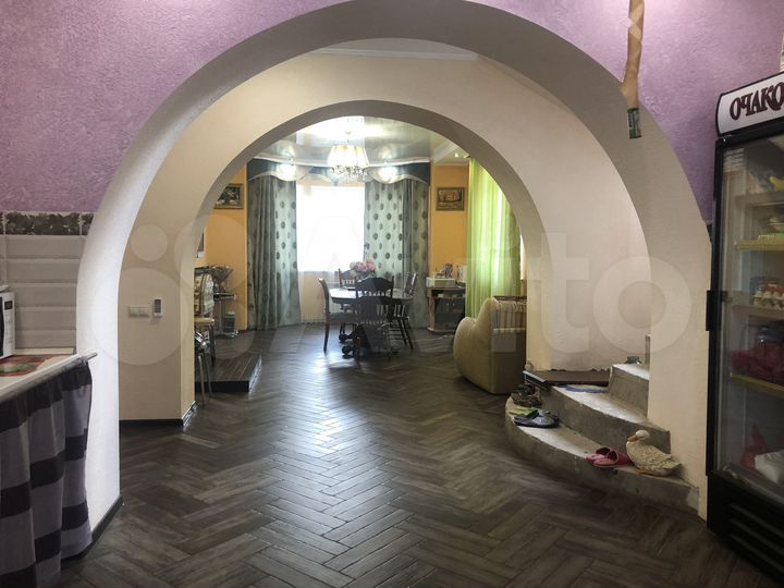 Коттедж 247,2 м² на участке 8 сот.