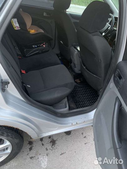Ford Focus 1.8 МТ, 2008, 236 000 км