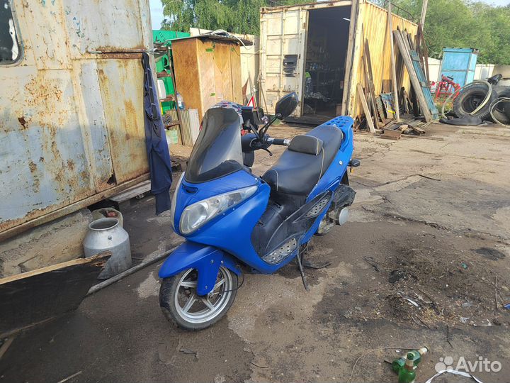 Скутер 50-150 кубов