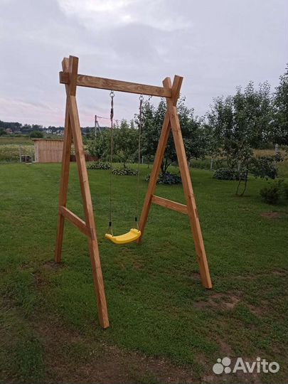 Детские качели уличные