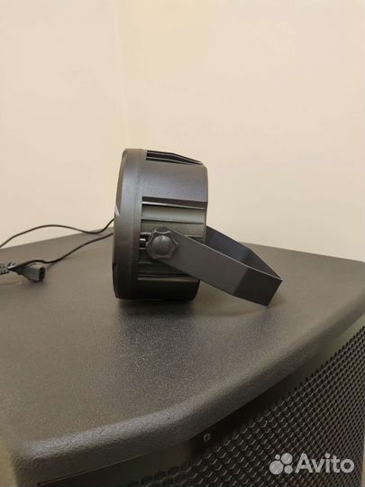 Светодиодный прожектор xline disco PAR SSD 72