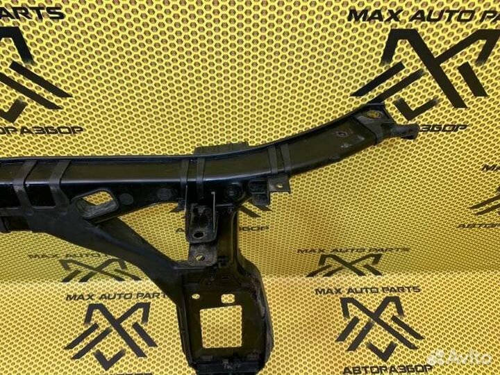 Панель передняя/телевизор (в сборе) Audi A4/RS4/S4