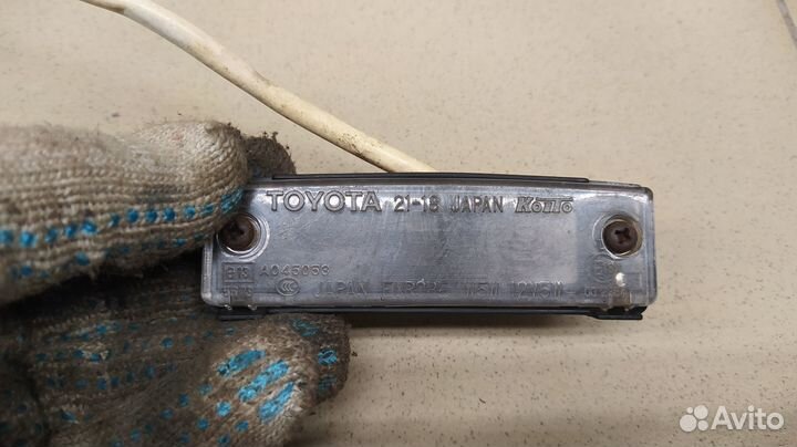 Фонарь подсветки номера Land Cruiser (150) -Prado