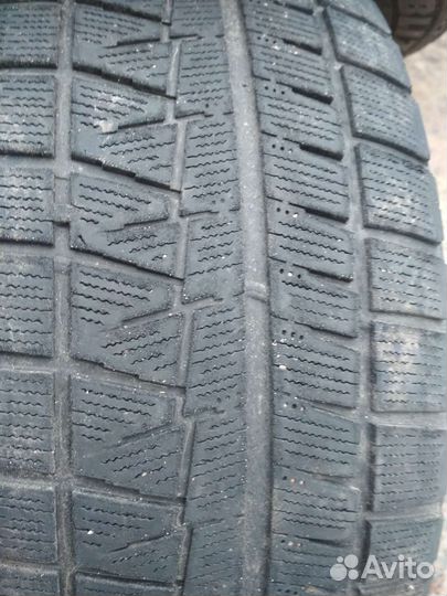 Bridgestone Blizzak Revo GZ 215/55 R16