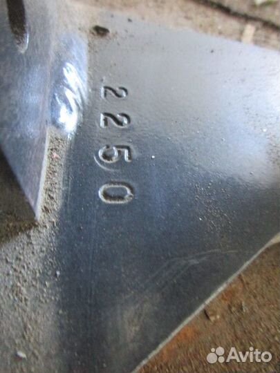 Кронштейн переднего бампера MAN TGA