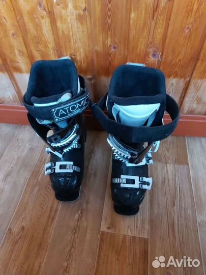 Горнолыжные ботинки