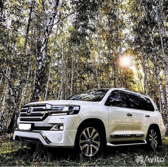 Executive AstrA lc200 Land Cruiser 200 2016