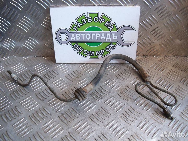 Трубка цилиндра сцепления Volkswagen Passat B4 96г