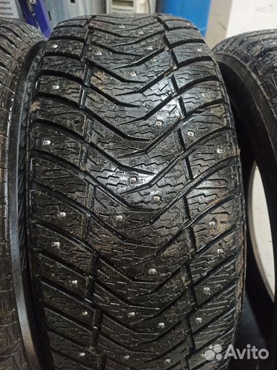 Yokohama Ice Guard IG65 235/55 R18