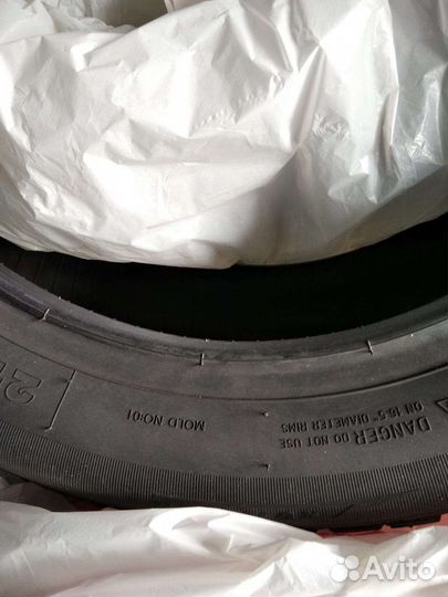 Kormoran Stud 2 215/60 R16 99T