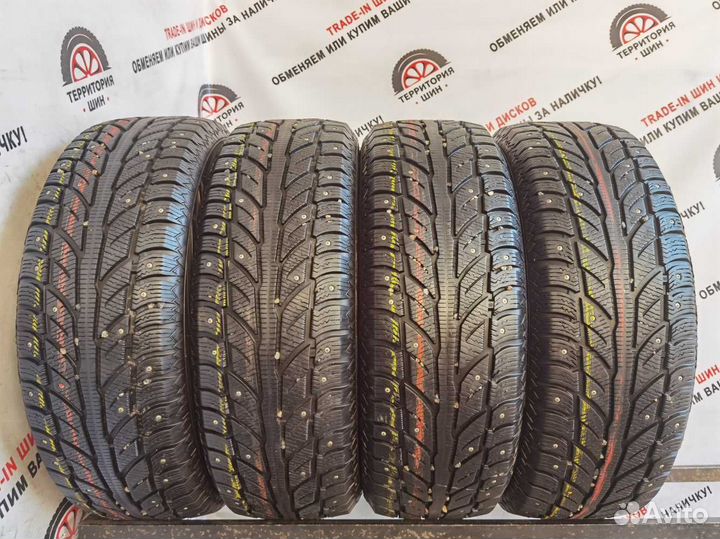 Cooper Weather-Master S/T 215/65 R17 99T