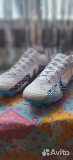 Футбольные бутсы