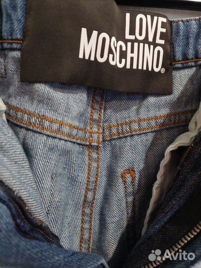 Джинсы love moschino р.25