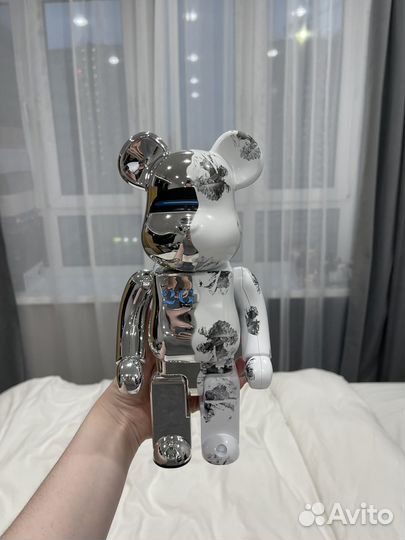 Медведь bearbrick 2G робот