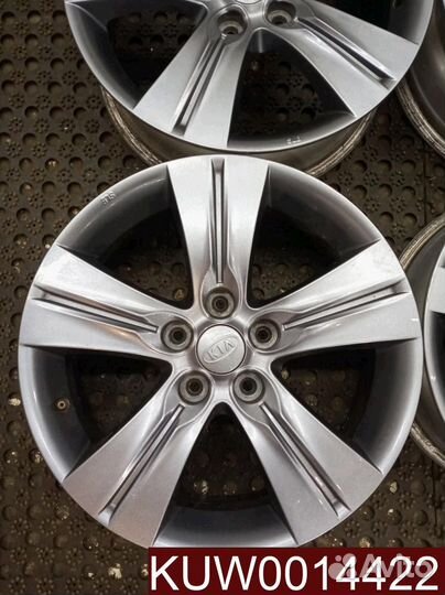 Диски R17 Kia Б/у оригинал