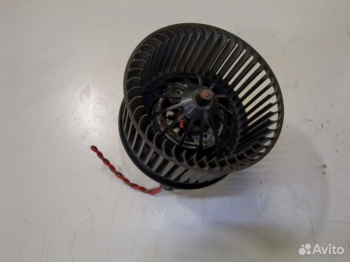 Двигатель отопителя Ford Kuga 2016, 2018