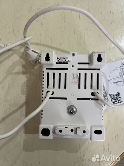 Стабилизатор напряжения