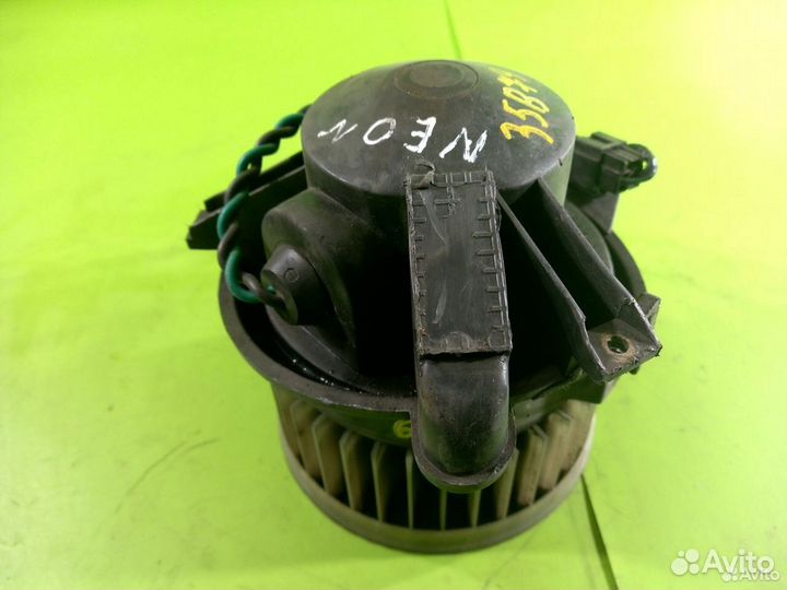 Моторчик отопителя для Dodge Neon 1