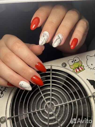 Маникюр, наращивание ногтей