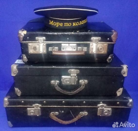 Кейсы для мужских побрякушек и женских безделушек)