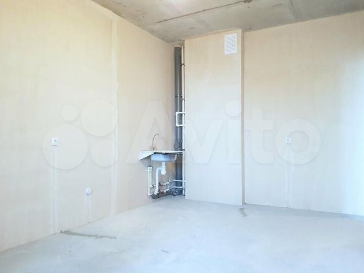 2-к. квартира, 76,5 м², 2/10 эт.