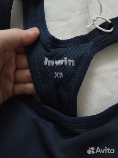 Топ женский спортивный новый 2 штуки