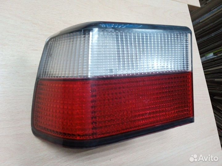 Фонарь задний левый Citroen Xantia хэтчбек 2.0 HDI