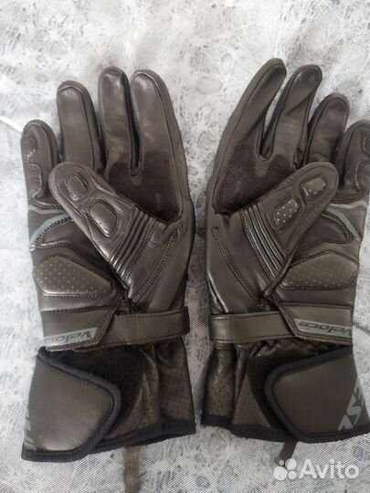 Мотоперчатки Dainese новые
