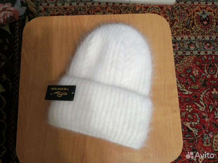 Шапка новая
