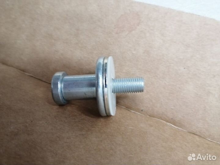 Ответная часть замка двери