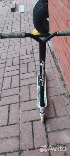 Трюковой самокат